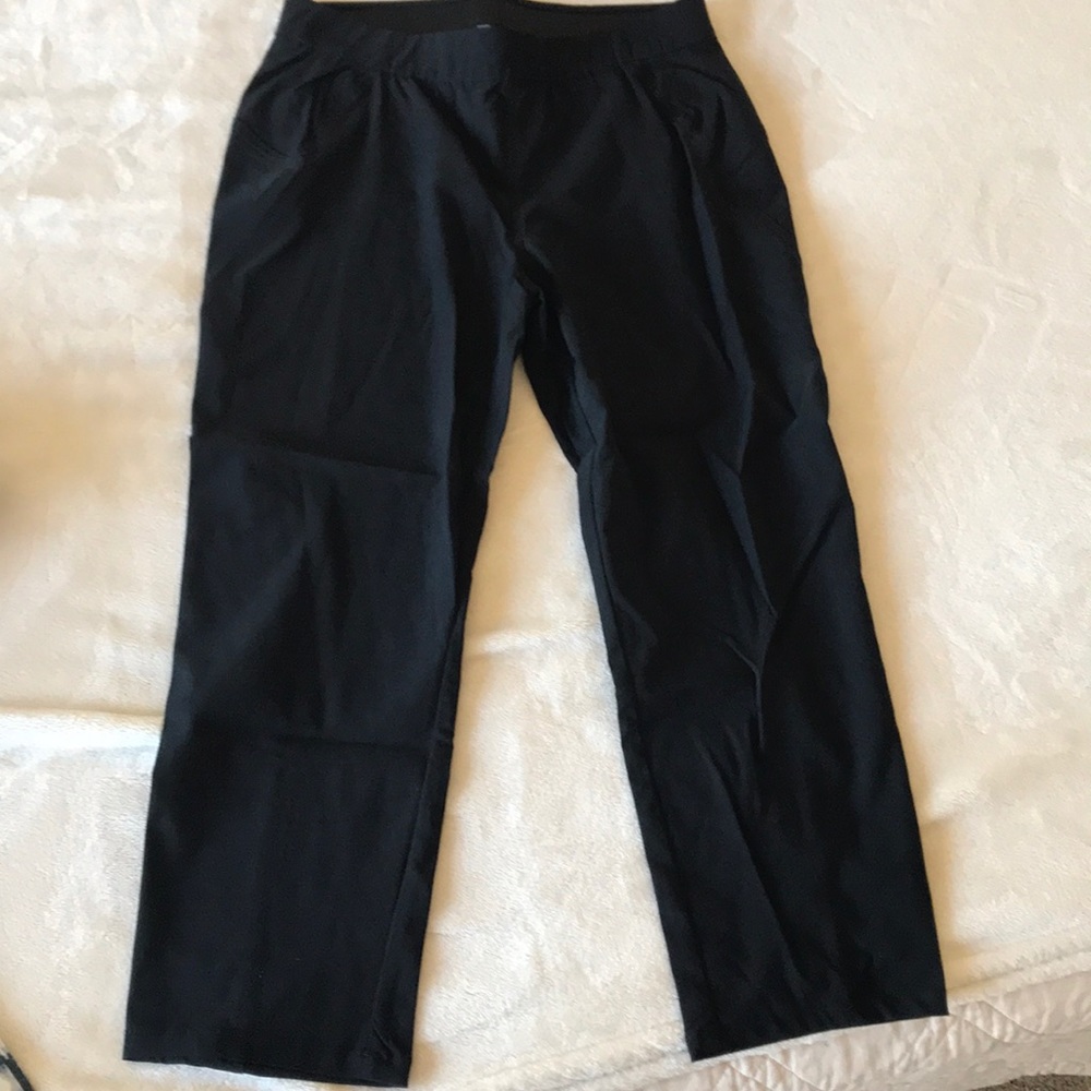 Vera Wang crops